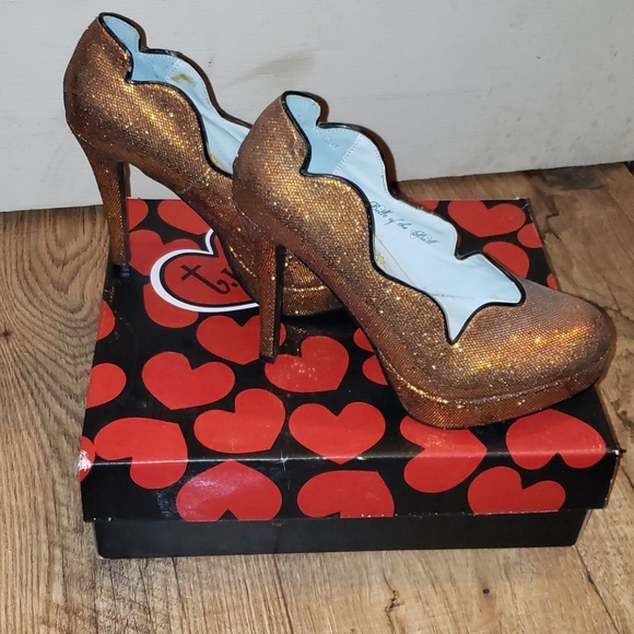 T.U.K | Belle of the Ball Copper Pumps - Picture 8 of 11